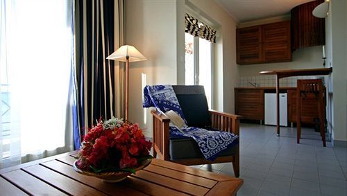 Allamanda Hotel Antsiranana ภายนอก รูปภาพ